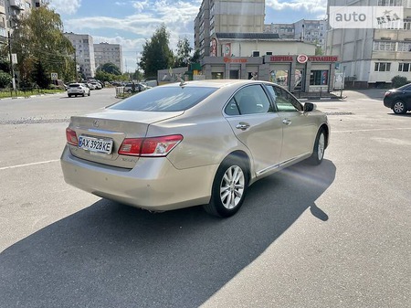 Lexus ES 350 2010  випуску Харків з двигуном 3.5 л  седан автомат за 12800 долл. 