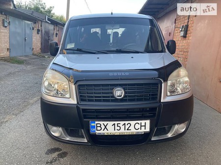 Fiat Doblo 2008  випуску Хмельницький з двигуном 1.4 л бензин мінівен механіка за 5800 долл. 