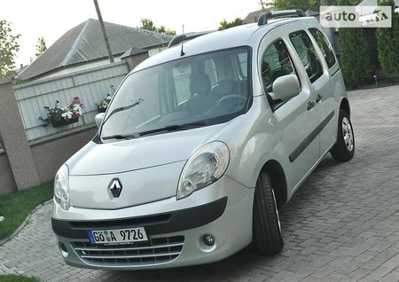 Renault Kangoo 2009  випуску Черкаси з двигуном 0 л бензин універсал механіка за 7700 долл. 