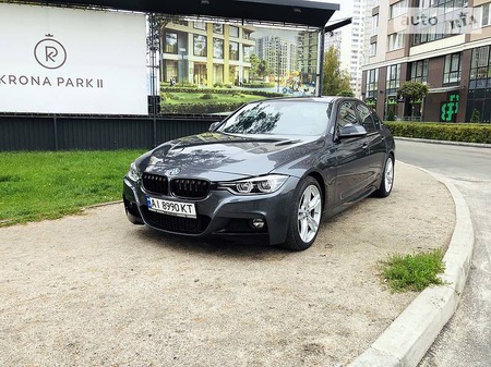 BMW 330 2016  випуску Київ з двигуном 2 л гібрид седан автомат за 24500 долл. 