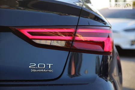 Audi A3 Limousine 2017  випуску Харків з двигуном 2 л бензин седан автомат за 25700 долл. 