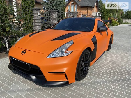 Nissan 370 Z 2015  випуску Київ з двигуном 3.7 л бензин купе автомат за 19900 долл. 