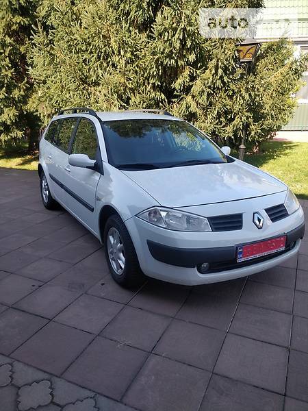 Renault Megane 2005  випуску Полтава з двигуном 0 л бензин універсал автомат за 5450 долл. 