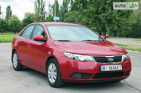 KIA Cerato 2013  випуску Полтава з двигуном 0 л бензин седан автомат за 7999 долл. 