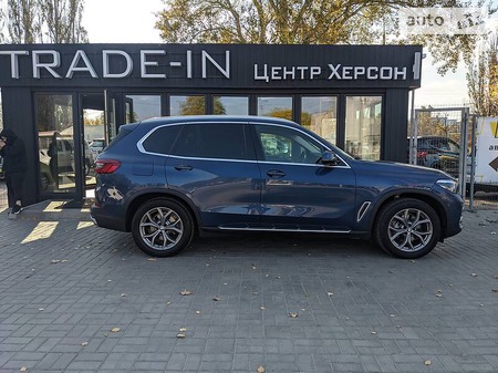 BMW X5 2019  випуску Херсон з двигуном 3 л дизель позашляховик автомат за 83500 долл. 