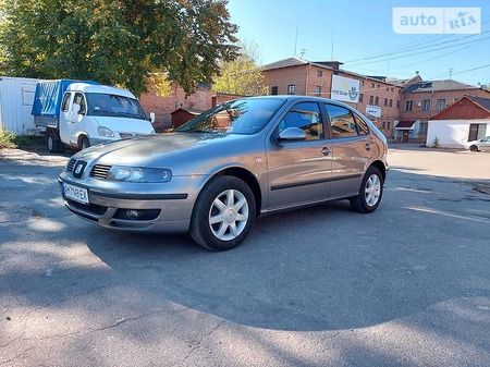 Seat Leon 2003  випуску Житомир з двигуном 1.6 л бензин хэтчбек механіка за 4400 долл. 