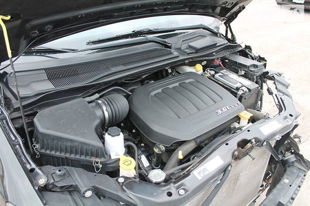 Dodge Caravan 2017  випуску Харків з двигуном 0 л бензин мінівен автомат за 11500 долл. 