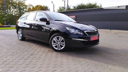 Peugeot 308 2015  випуску Полтава з двигуном 0 л дизель універсал механіка за 9700 долл. 