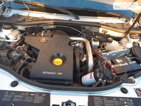 Renault Duster 2011  випуску Черкаси з двигуном 1.5 л дизель позашляховик механіка за 9300 долл. 