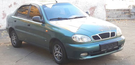 Daewoo Lanos 2010  випуску Миколаїв з двигуном 1.6 л бензин седан механіка за 3500 долл. 