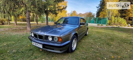BMW 525 1990  випуску Харків з двигуном 2.5 л дизель седан механіка за 4100 долл. 