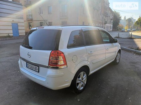 Opel Zafira Tourer 2012  випуску Дніпро з двигуном 1.8 л  мінівен автомат за 8200 долл. 