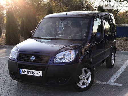 Fiat Doblo 2007  випуску Житомир з двигуном 1.4 л бензин універсал механіка за 5800 долл. 