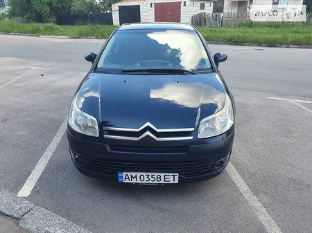 Citroen C4 2006  випуску Житомир з двигуном 1.6 л бензин хэтчбек  за 4500 долл. 