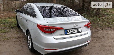 Hyundai Sonata 2014  випуску Вінниця з двигуном 2 л газ седан автомат за 11000 долл. 