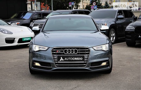 Audi S5 Coupe 2014  випуску Харків з двигуном 3 л бензин купе автомат за 26000 долл. 