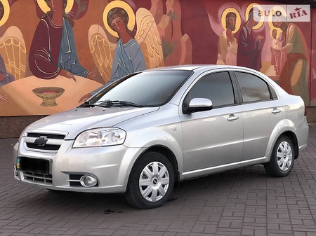 Chevrolet Aveo 2008  випуску Дніпро з двигуном 1.6 л бензин седан механіка за 4599 долл. 