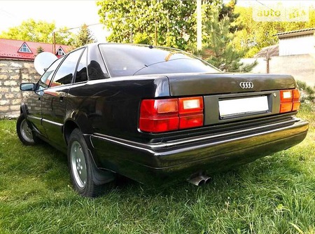 Audi 200 1990  випуску Чернівці з двигуном 2.2 л бензин седан механіка за 5100 долл. 