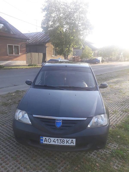 Dacia Logan 2007  випуску Ужгород з двигуном 1.4 л бензин седан механіка за 3400 долл. 