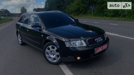 Audi A4 Limousine 2003  випуску Львів з двигуном 2 л бензин універсал механіка за 6150 долл. 