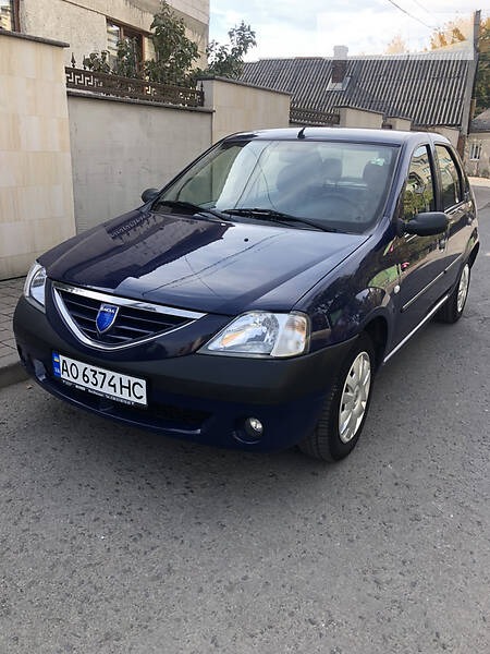 Dacia Logan 2007  випуску Ужгород з двигуном 1.6 л бензин седан механіка за 4800 долл. 