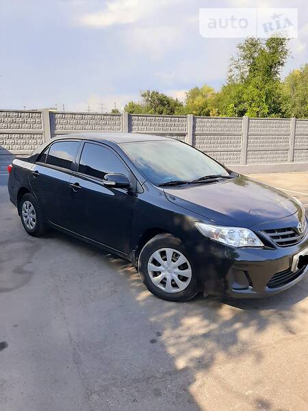 Toyota Corolla 2010  випуску Дніпро з двигуном 1.3 л бензин седан механіка за 8000 долл. 