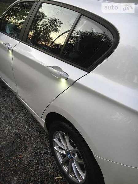 BMW 114 2013  випуску Черкаси з двигуном 1.6 л бензин хэтчбек механіка за 9100 долл. 