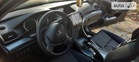 Honda Accord 2012  випуску Дніпро з двигуном 2 л  седан механіка за 11500 долл. 
