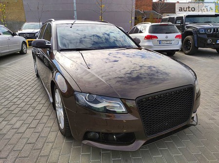 Audi A4 Limousine 2010  випуску Ужгород з двигуном 2 л дизель універсал механіка за 10499 долл. 