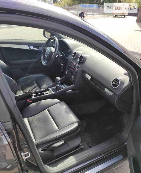 Audi A3 Limousine 2005  випуску Луцьк з двигуном 2 л бензин універсал автомат за 6800 долл. 