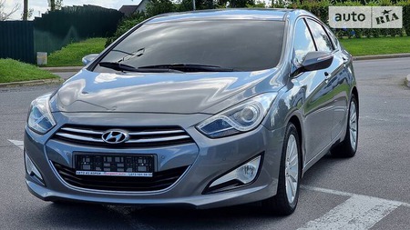 Hyundai i40 2012  випуску Київ з двигуном 1.7 л дизель седан автомат за 12599 долл. 