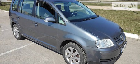 Volkswagen Touran 2003  випуску Запоріжжя з двигуном 1.6 л бензин універсал механіка за 5450 долл. 