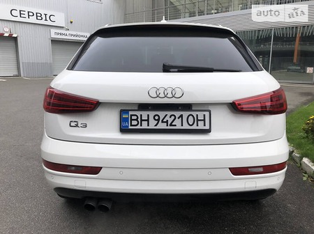 Audi Q3 2017  випуску Київ з двигуном 2 л бензин позашляховик автомат за 22999 долл. 