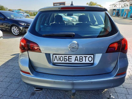 Opel Astra 2012  випуску Ужгород з двигуном 0 л дизель універсал механіка за 9300 долл. 