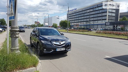 Acura RDX 2016  випуску Харків з двигуном 3 л бензин позашляховик автомат за 29999 долл. 