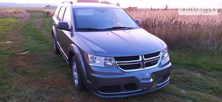 Dodge Journey 2012  випуску Рівне з двигуном 2.4 л бензин позашляховик автомат за 8350 долл. 