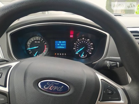 Ford Fusion 2012  випуску Київ з двигуном 2.5 л бензин седан  за 9999 долл. 