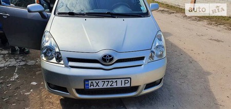 Toyota Corolla 2007  випуску Харків з двигуном 2.2 л дизель мінівен механіка за 7800 долл. 