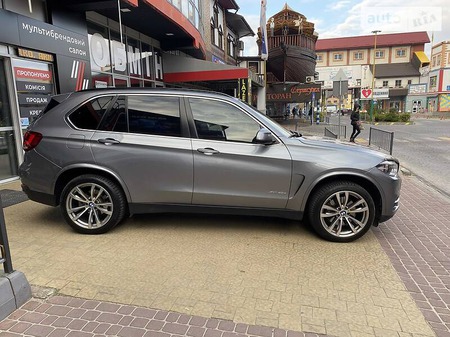 BMW X5 2016  випуску Львів з двигуном 2 л гібрид позашляховик автомат за 35900 долл. 