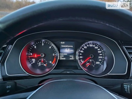 Volkswagen Passat Alltrack 2016  випуску Івано-Франківськ з двигуном 2 л дизель універсал механіка за 18400 долл. 