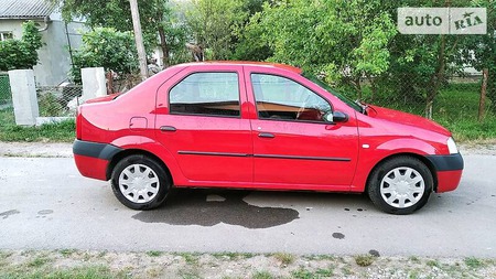 Dacia Logan 2005  випуску Івано-Франківськ з двигуном 1.4 л бензин седан механіка за 3800 долл. 