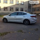 Hyundai Elantra 01.10.2021