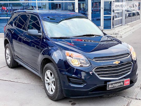 Chevrolet Equinox 2016  випуску Харків з двигуном 2.4 л бензин позашляховик автомат за 11990 долл. 