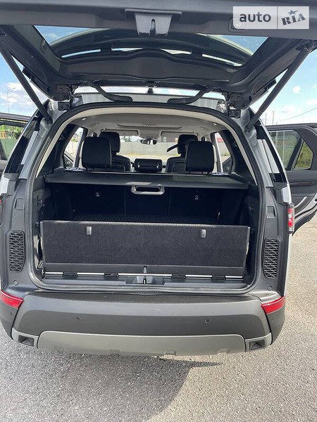 Land Rover Discovery 2019  випуску Вінниця з двигуном 3 л бензин універсал автомат за 42000 долл. 
