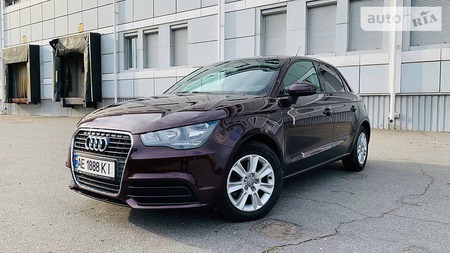 Audi A1 2012  випуску Дніпро з двигуном 1.4 л бензин хэтчбек автомат за 10800 долл. 