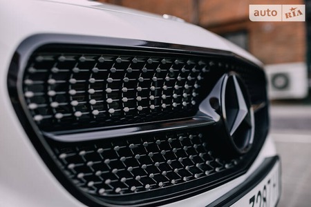 Mercedes-Benz E 400 2017  випуску Вінниця з двигуном 3 л бензин купе автомат за 53000 долл. 