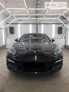 Porsche Panamera 02.10.2021