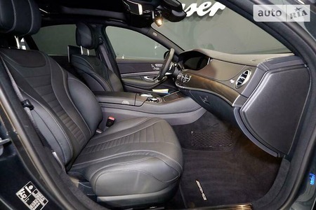 Mercedes-Benz S 450 2019  випуску Київ з двигуном 0 л бензин седан автомат за 114000 долл. 