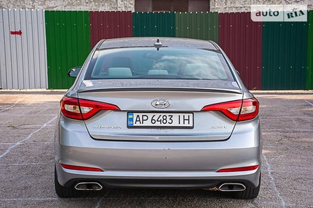 Hyundai Sonata 2014  випуску Запоріжжя з двигуном 2.4 л бензин седан автомат за 12000 долл. 