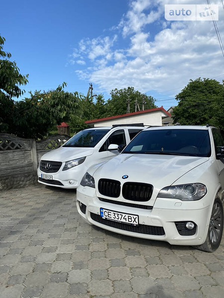 BMW X5 2011  випуску Чернівці з двигуном 3 л бензин позашляховик автомат за 23000 долл. 